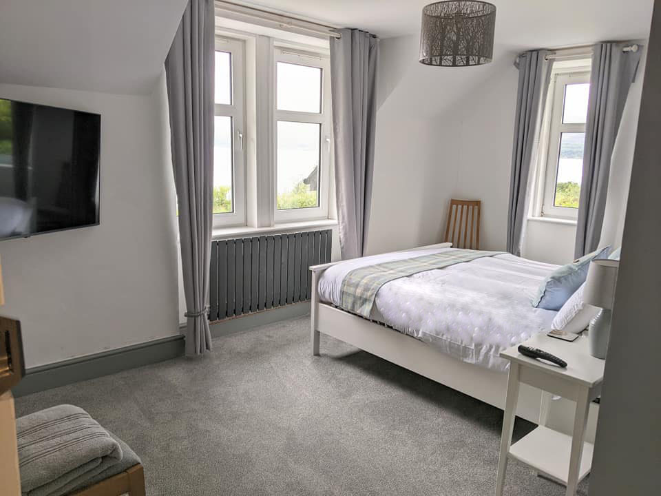 Lochaline Hotel